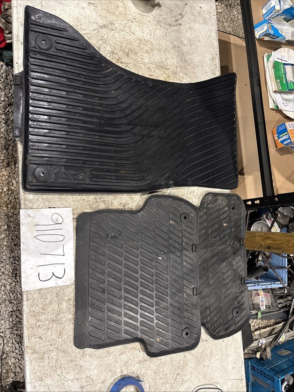 2002-2008 AUDI A4 S4 B6 B7 Weather Floor Mats 3 Pieces(missing Front Right)