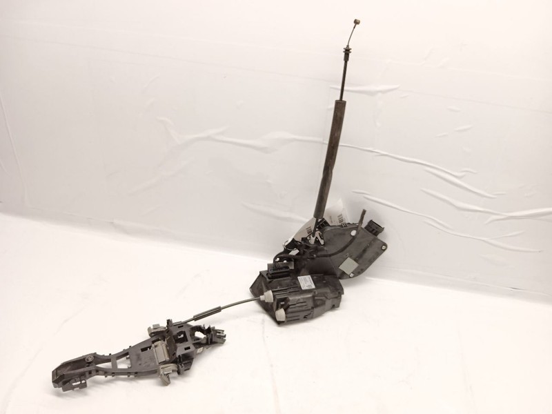 Range Rover Sport L494 Front Right Door Lock Latch Actuator w/ Keyless Go OEM