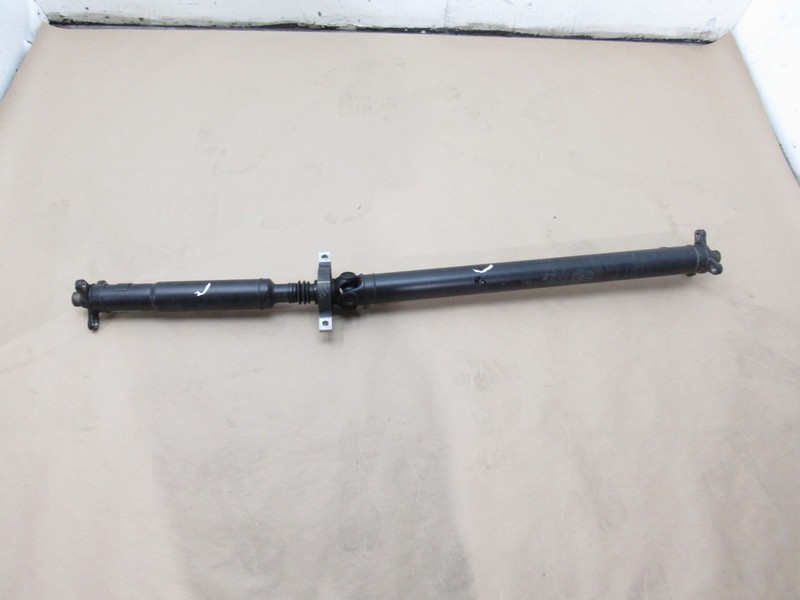 Kia Stinger GT1 2019 3.3L AWD Rear Driveshaft Drive Shaft Propeller 18-23 *