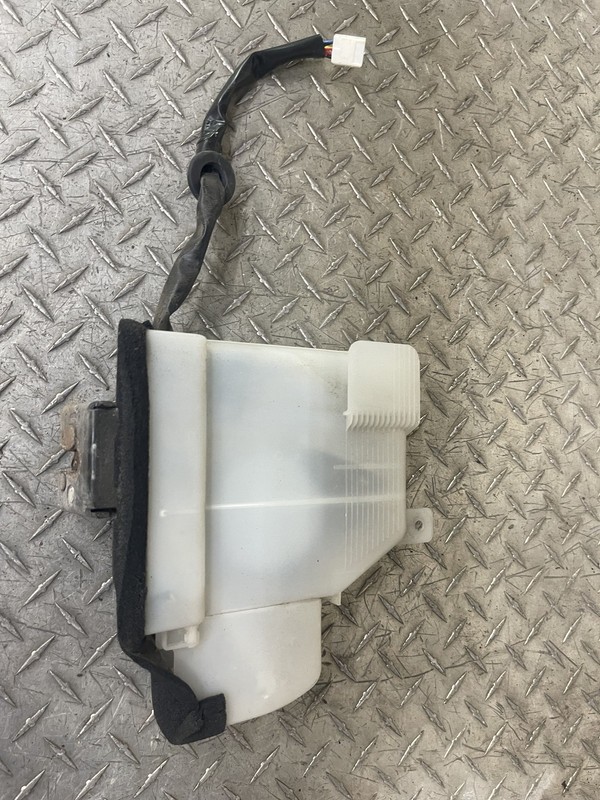 03-09 Toyota 4Runner Power Tailgate Power Liftgate Trunk Latch Actuator OEM