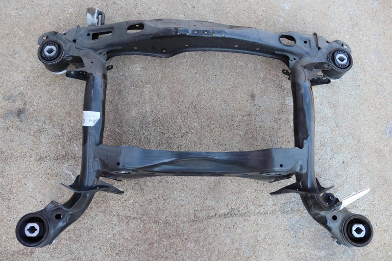2017-2022 AUDI A4 QUATTRO REAR SUSPENSION CROSSMEMBER SUBFRAME CRADLE OEM
