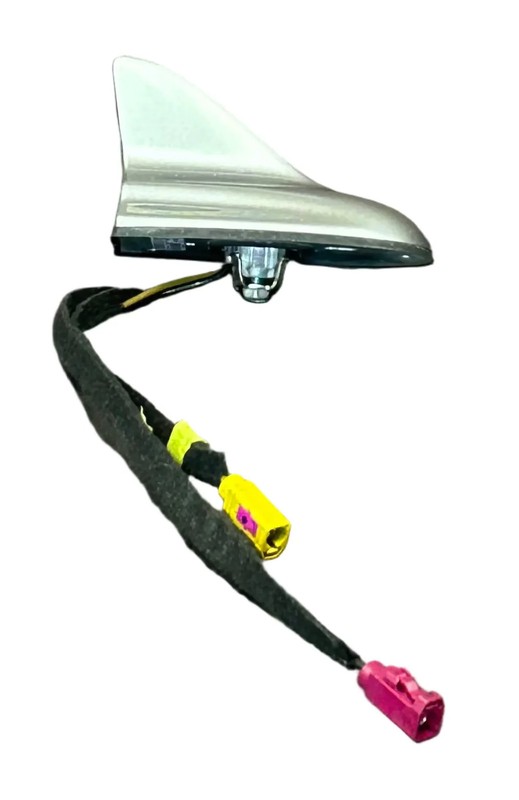 15-17 DODGE CHALLENGER CHRYSLER 200 SATELLITE SHARK FIN ANTENNA OEM 5NU67JSCAB