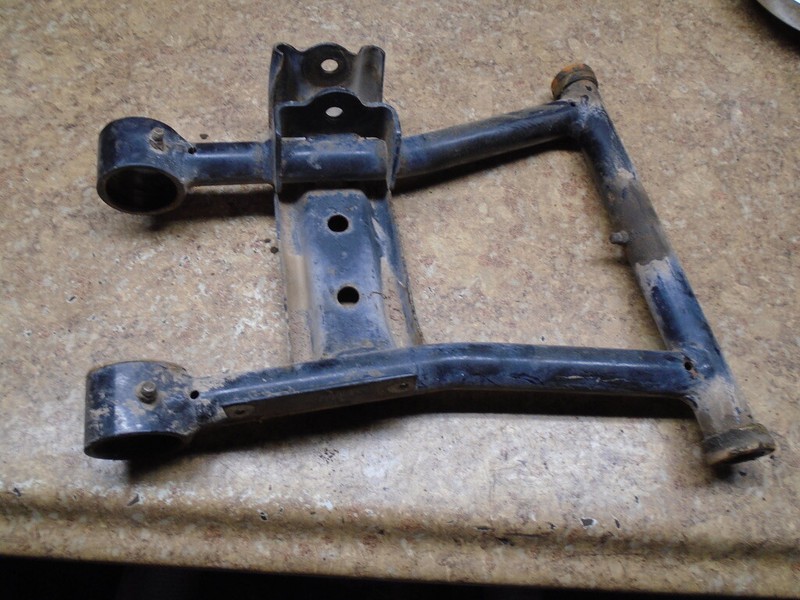 2000 Polaris Sportsman 335 4x4 ATV HO Left Rear Lower A Arm Bottom Back 2001 99