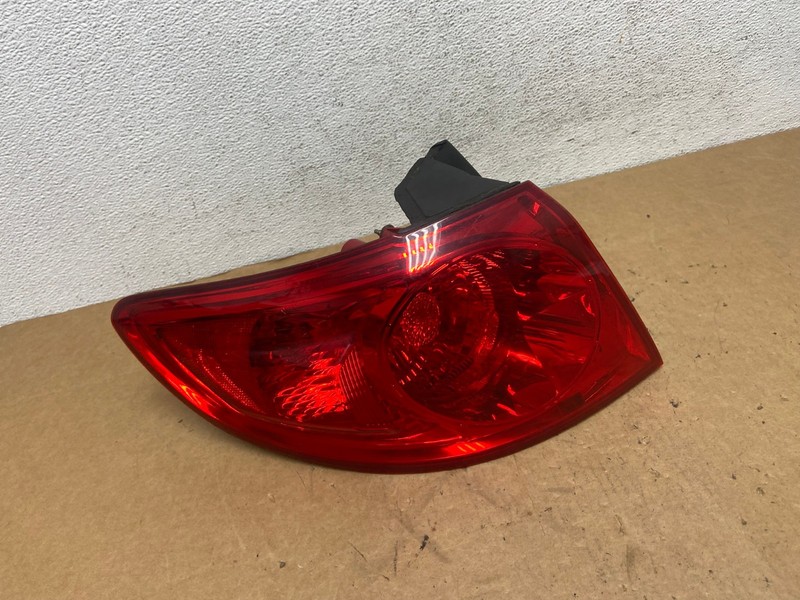 2007 - 2009 Hyundai Santa Fe Left Driver LH Side Tail Light AD4814 LK