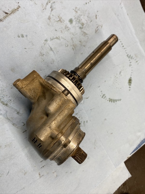 1985 - 1987 Atc250es TRX250 Fourtrax 2x4 AtvMotor Output Shaft #11 Good