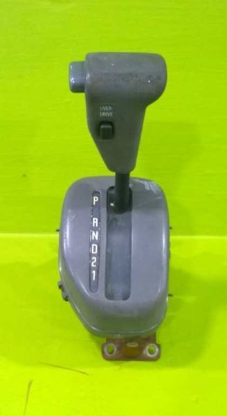 98 ISUZU NPR FLOOR GEAR SHIFT SHIFTER ASSEMBLY OEM 3653-5