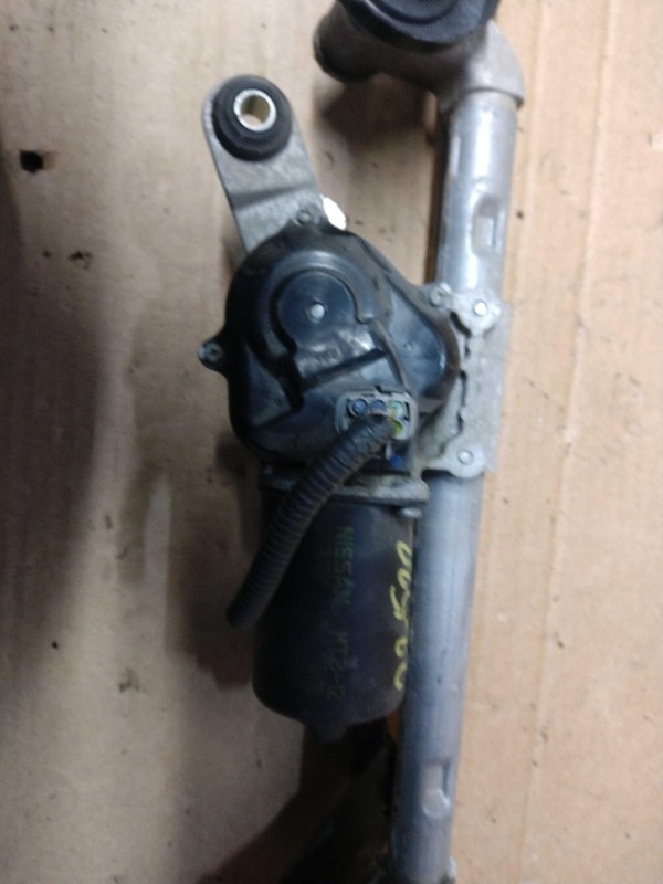 Used Windshield Wiper Motor fits: 2010 Nissan RogueGrade A