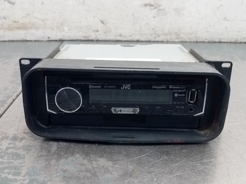 2006 Jeep Wrangler TJ Rubicon 4x4 JVC AM FM CD Radio #1793 M2