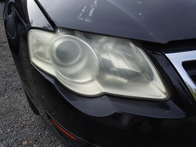 2006-2010 Volkswagen Passat Halogen Headlight Passenger Right