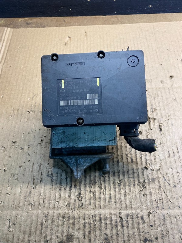 2006 - 2007 Mercedes C280ABS Anti Lock Brake Pump Module a2035454732 ab3511 DG