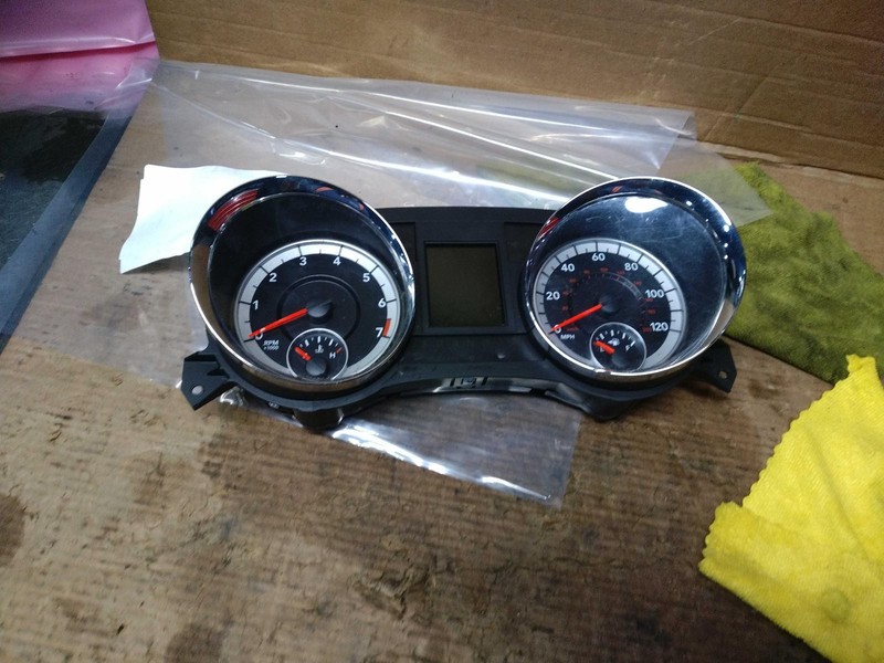 2018 Dodge Caravan Speedometer Gauge OEM Grey 68241684AA 163K Miles
