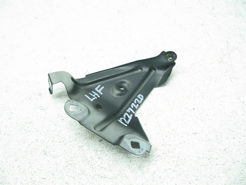 16-22 BMW F48 X1 FENDER SUPPORT MOUNT BRACKET SUPPORT LEFT OEM 122722D