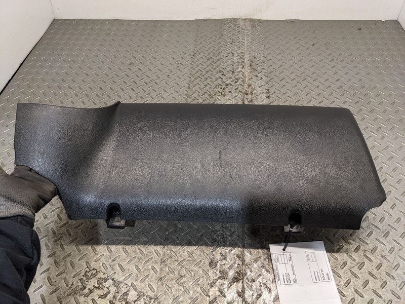2009-2025 Chevrolet Express GMC Savana Passenger's Right Side Knee Bolst 1181826
