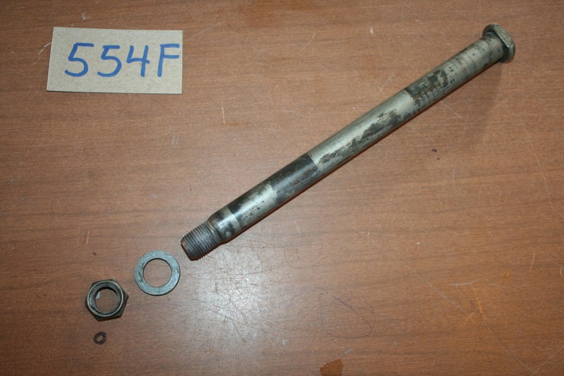 2002 Yamaha YZ 426F Swing Arm Piuot BoltOEM 02 B