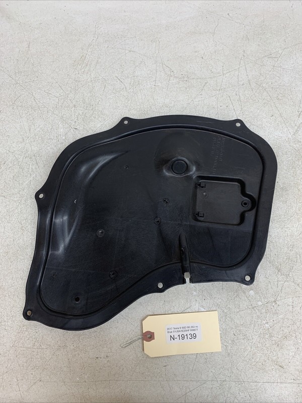 ⚡️12-20 Tesla Model S LH-Front Plastic Lower Door Plate 1002458-00-E 19139 B110