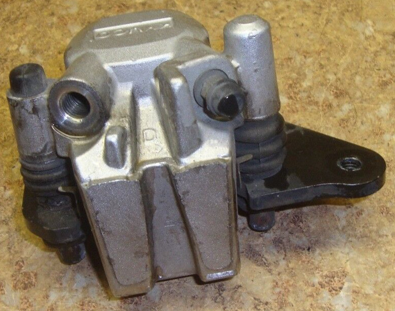 2007 Kymco Kwang Yang KHB5-M000-US Scooter Front Disk Brake Caliper Bracket 07