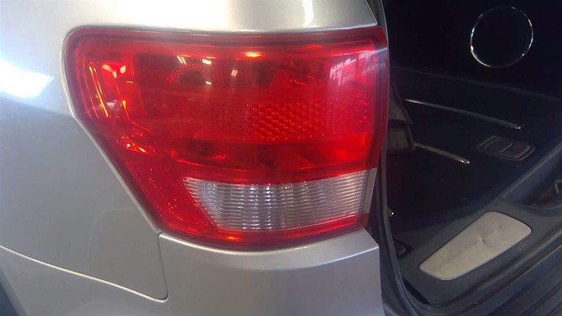 Driver Tail Light Quarter Panel Mounted Fits 11-13 GRAND CHEROKEE 3463010