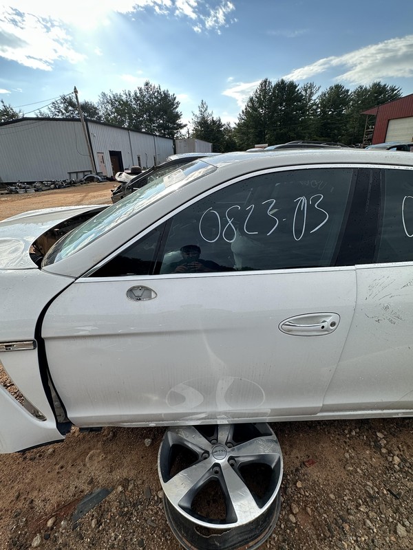 2010-2016 PORSCHE PANAMERA 970 FRONT LEFT DRIVER SIDE DOOR OEM WHITE