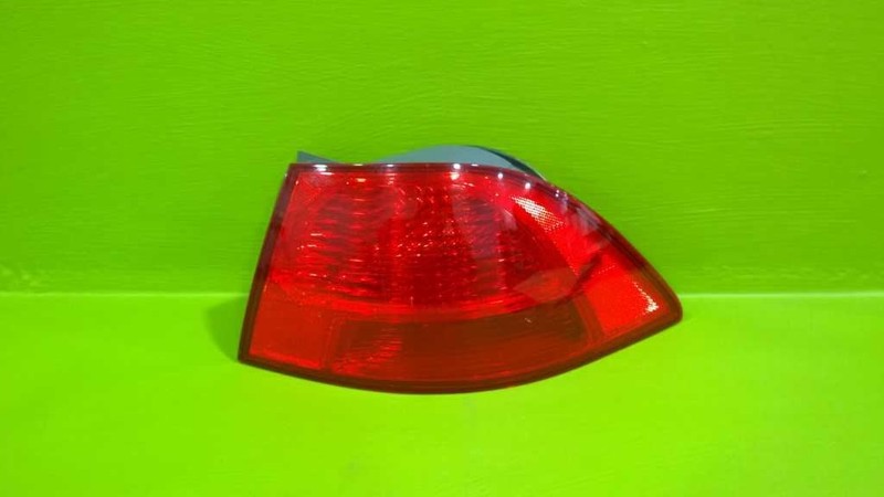 09 10 OPTIMA PASSENGER RIGHT QUARTER TAILLIGHT LAMP 3729-29