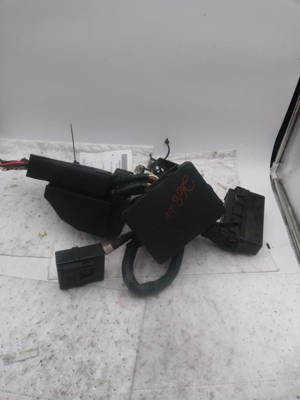 2020 INFINITI QX60 OEM Fuse Box Black 3.5L 87000 Miles Warranty NJ25-26826