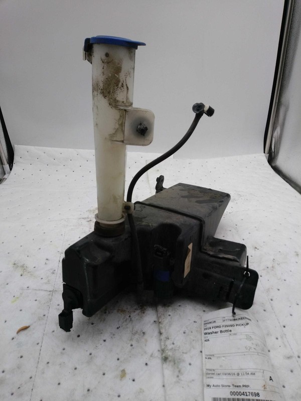 2019 Ford F250SD Washer Fluid Reservoir OEM GR2Z17664A 147k Miles White
