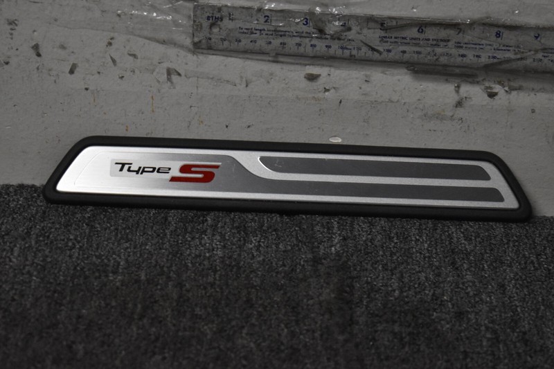 HONDA TYPE S RIGHT SIDE TRIM FACTORY OEM