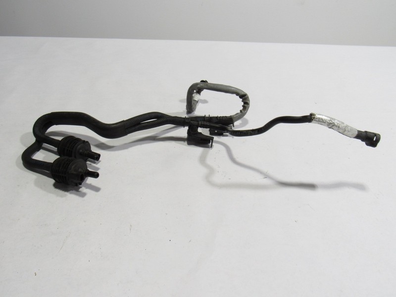 18-20 Mercedes E63 S W213 2018 Engine Purge Solenoid Breather Valve Hose Line :O