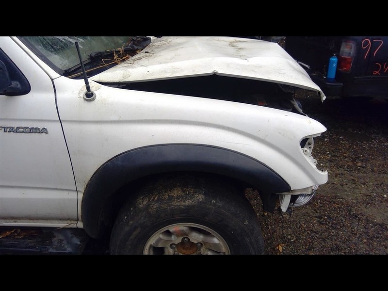 01 02 03 04 TOYOTA TACOMA SR5 PASSENGER RIGHT FENDER WHT-040