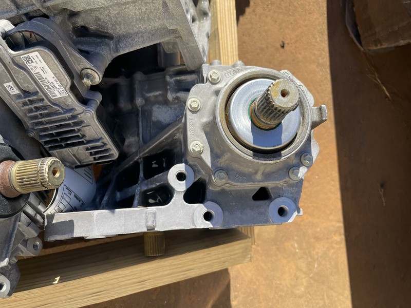 2020 CADILLAC XT5 3.6L AWD AT TRANSFER CASE 19K MILES