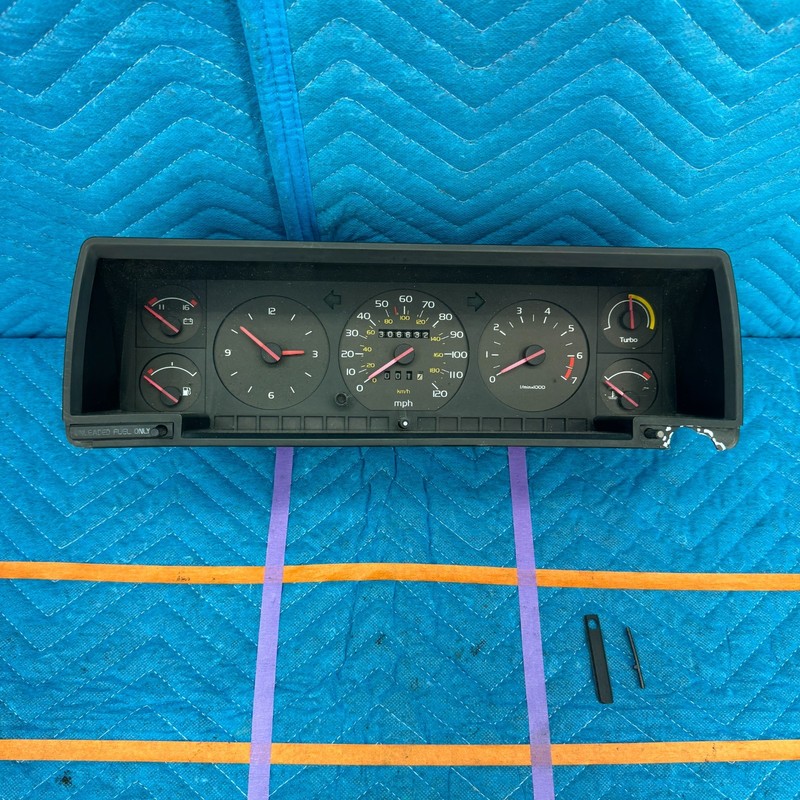 1987–1991 Volvo 780 Bertone Instrument Cluster Gauge Panel OEM 393737