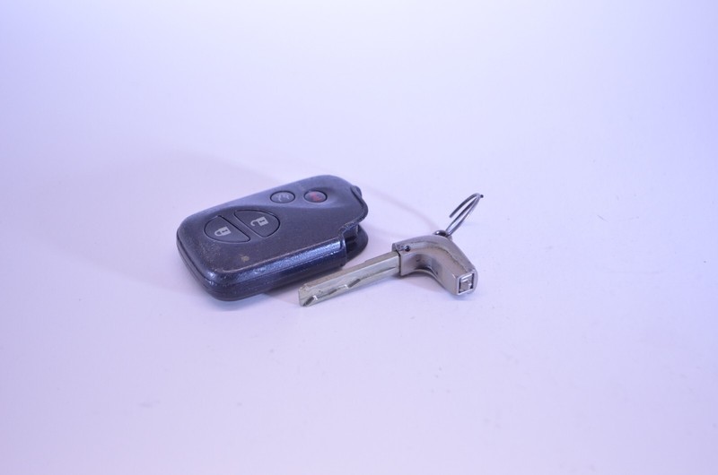 06-09 LEXUS RX400h KEY REMOTE FOB OEM