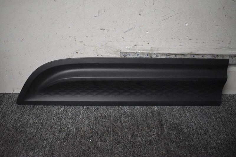 2019-2020 PORSCHE MACAN S LEFT SIDE LOWER MOLDING FACTORY OEM