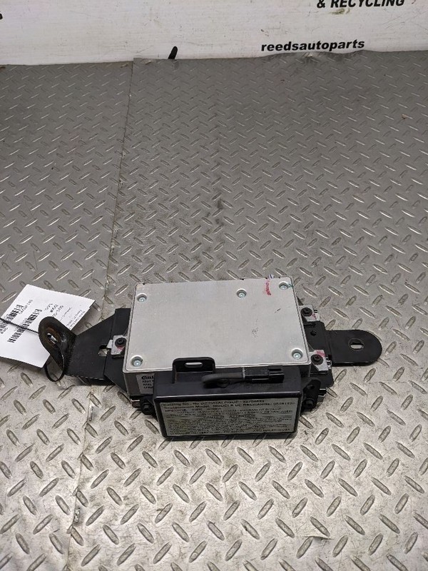 Chassis ECM Communication Onstar Opt UE1 ID 22704633 Fits 10 DTS 1170231