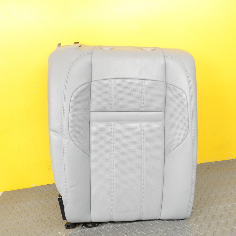 2020-2021 RANGE ROVER EVOQUE REAR RIGHT SEAT UPPER LEATHER ASSEMBLY OEM GRAY OEM