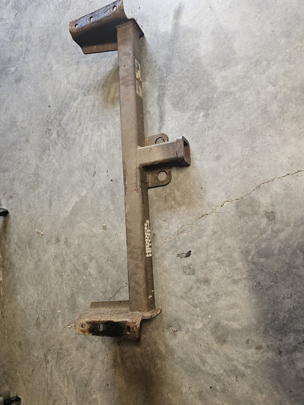 Trailer Tow Hitch Class 3 For 1996-2023 Chevy Express GMC Savana 1500 2500 3500