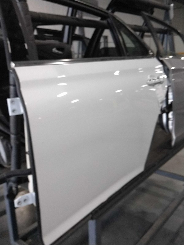 2019 Genesis G90 Left Rear Door White 690749 Used 50k Miles OEM