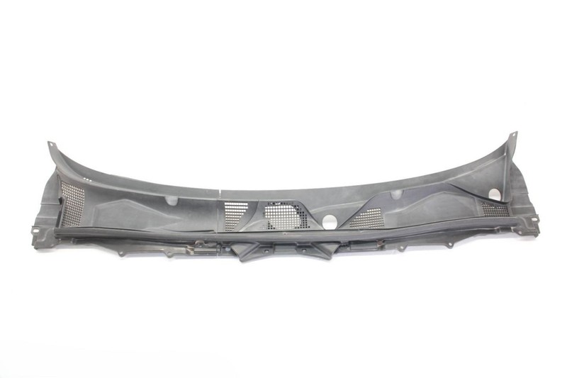 09-12 Nissan 370Z Coupe Black Windshield Wiper Cowl Grille 668631EA0A