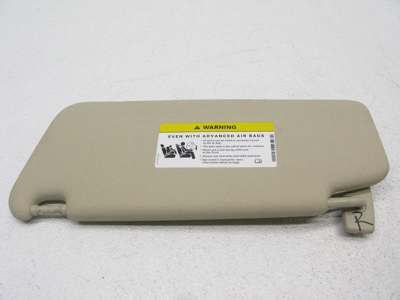 12-14 MERCEDES W204 C300 C63 AMG SEDAN SUN VISOR SHADE RIGHT PASSENGER OEM 10122