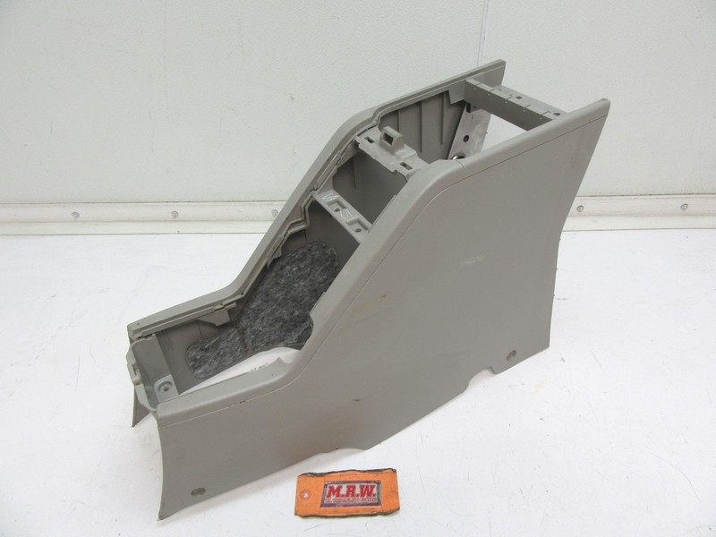 CONSOLE ARM REST REAR BACK FLOOR CENTER SEAT CUP HOLDER fits 08 09 10 SATURN VUE