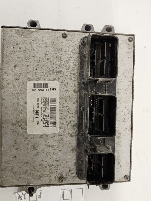 Engine ECM Electronic Control Module 8-330 5.4L Fits 05 FORD F150 PICKUP 3354274