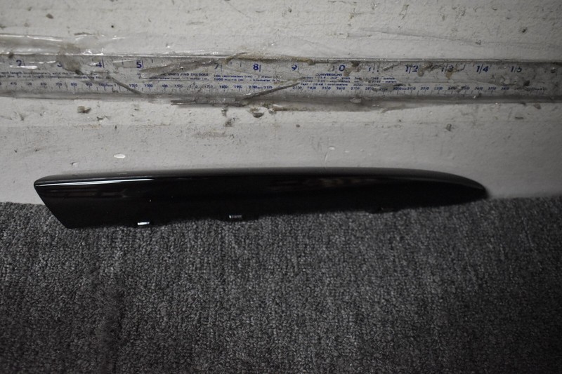2019-2022 MERCEDES BENZ GLC 300 4MATIC LEFT SIDE OUTER MOLDING FACTORY OEM