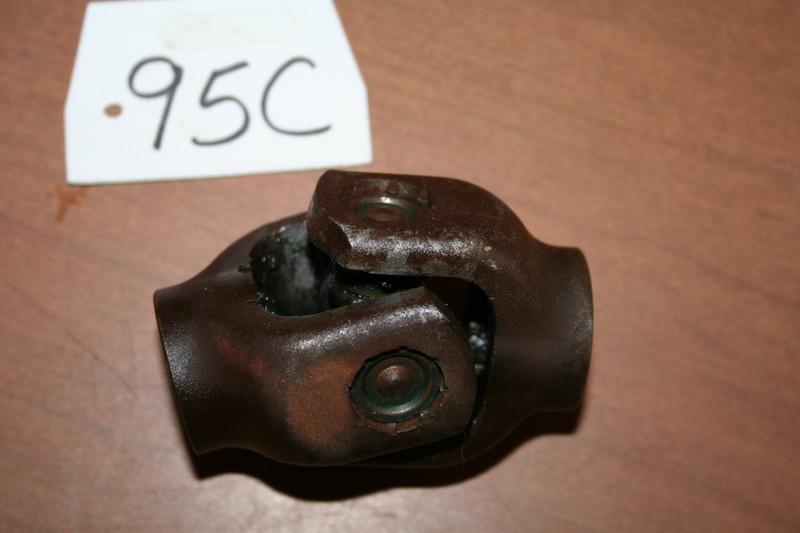 1984 Honda ATC 200ES Drive Shaft u-joint Yoke TRX 20084