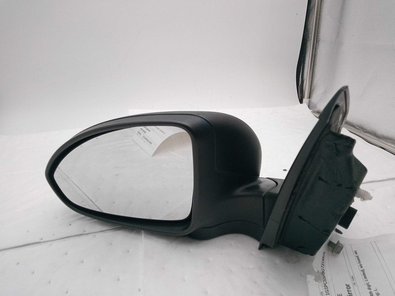 2016 Chevrolet Cruze Left Door Mirror Assembly Silver 91000 Miles Used