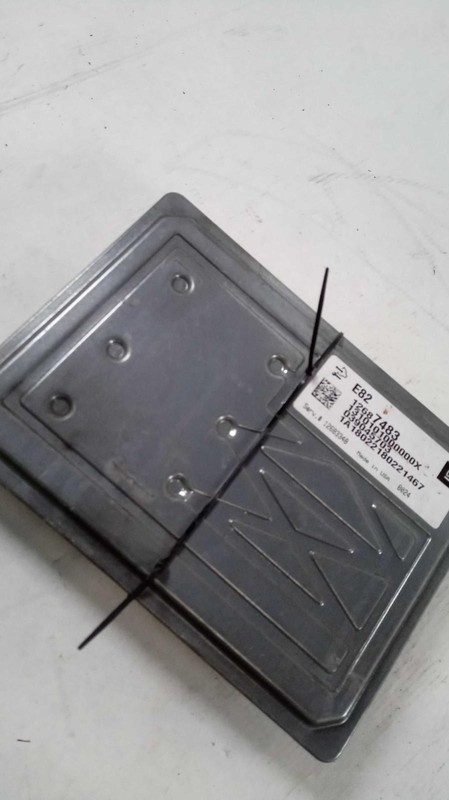 2018 Cadillac XT5 Engine Control Module ECM 3.6L OEM Silver 100K Miles