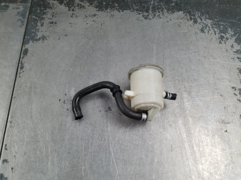 2000 99 00 Honda Civic Si EM1 Power Steering Pump Reservoir #3327 D6