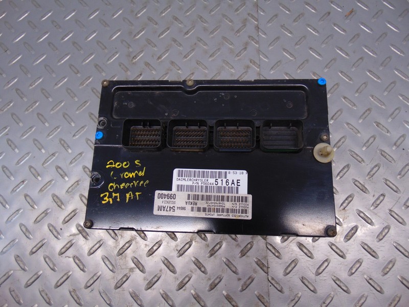2005-2006 Jeep Grand Cherokee Engine Computer Brain Box ECU