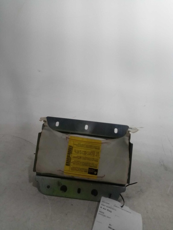 2007 Kia Sorento OEM Instrument Panel Air Bag Right Silver 111K Miles