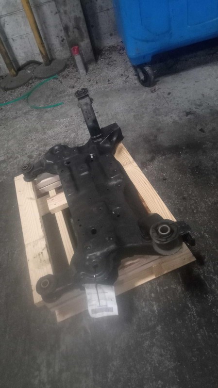 2014 Chrysler 200 Frame Crossmember OEM 4877087AA Silver 143K Miles FWD
