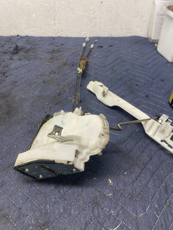 2008 Honda Accord 3.5 EXL Right Rear Door Latch Assembly OEM