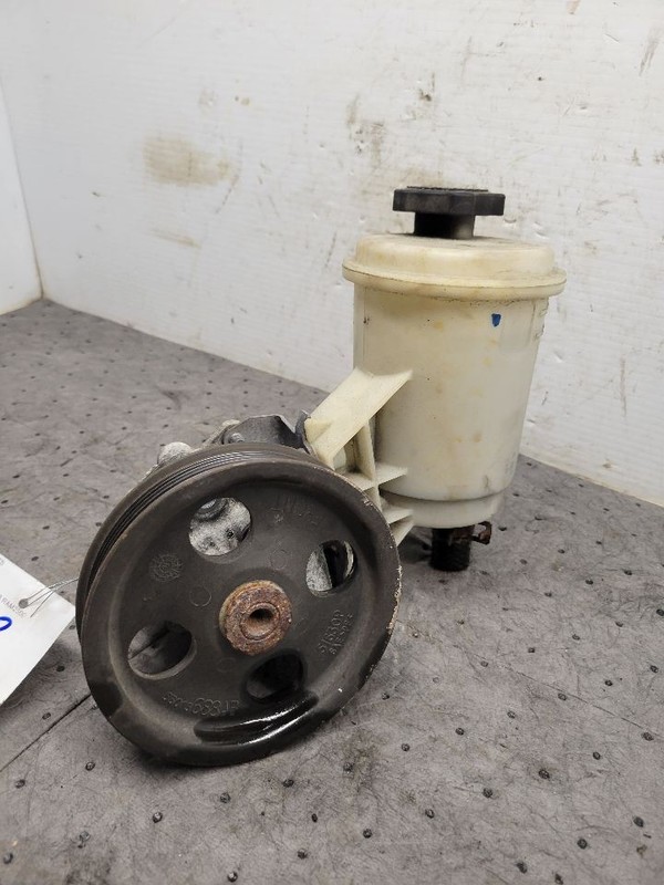 Power Steering Pump Fits 11-18 DODGE 2500 PICKUP 1631932